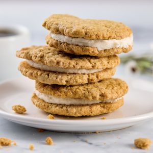 Oatmeal Creme Pie